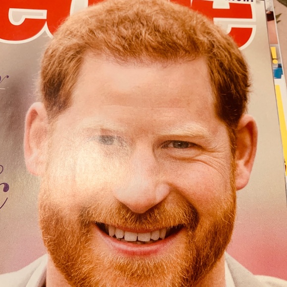 The Royals People & OK New June 2021 collectibles - Picture 4 of 4